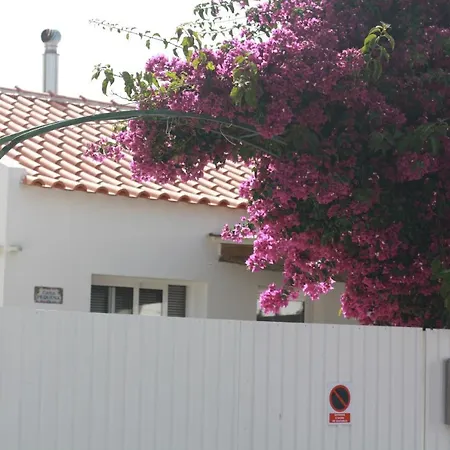 Estudio Com Espaco Exterior, 5 Minutos De Cascais. 卡斯凯什
