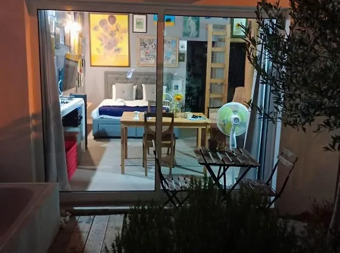 Estudio Com Espaco Exterior, 5 Minutos De Cascais. 公寓 卡斯凯什