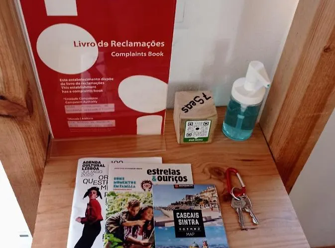 Estudio Com Espaco Exterior, 5 Minutos De Cascais.
